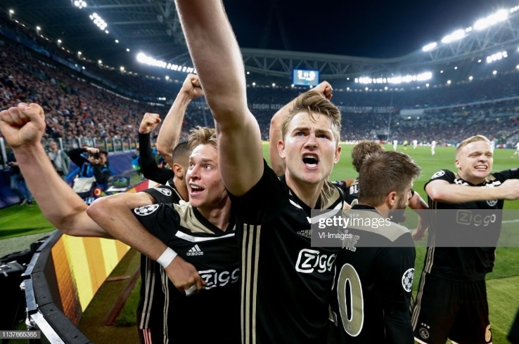 Ajax shock Juventus, as Barcelona cruise past Manchester United